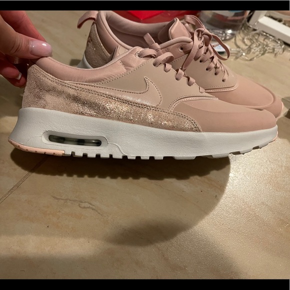 nike air max thea particle rose